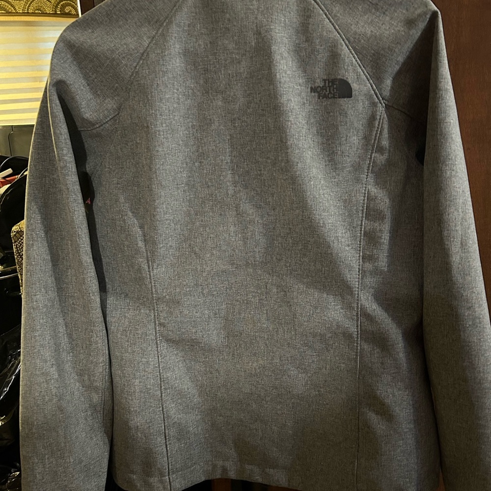 Womens North Face Bionic Windwall Softshell Like … - image 3